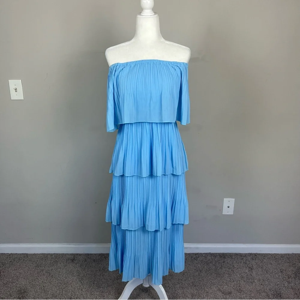 OFF THE SHOULDER TIERED PLEATED MIDI CHIFFON DRESS IN LIGHT BLUE SIZE MEDIUM - Picture 4 of 16
